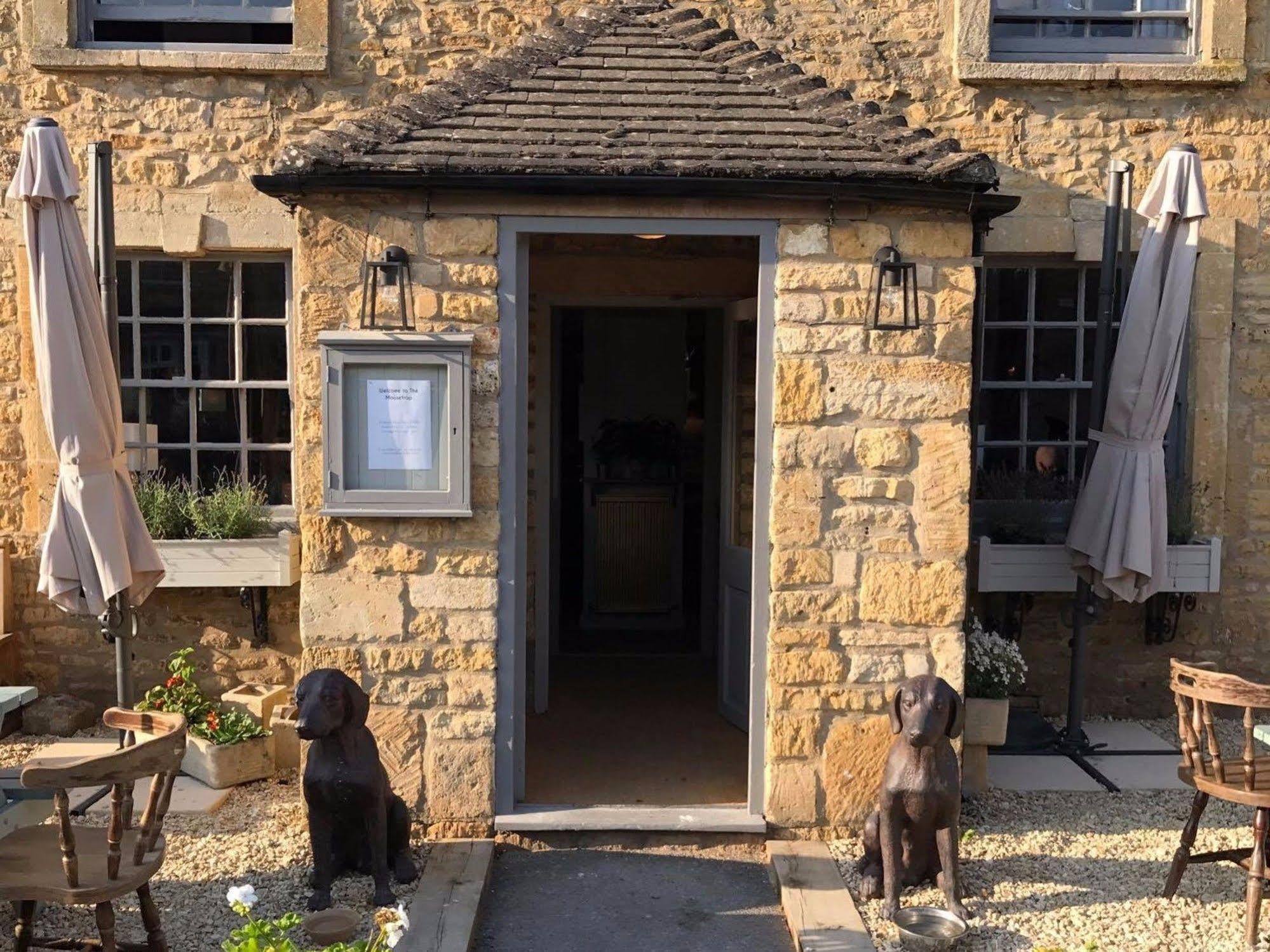 The Mousetrap Inn Bourton-on-the-Water Exterior photo